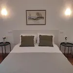 Porta 80 House فندق براغا