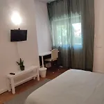 فندق Porta 80 House براغا