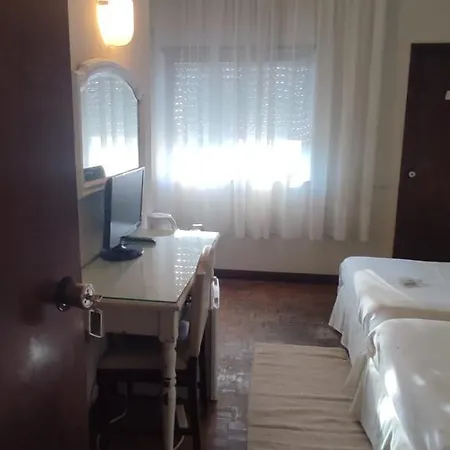 Porta 80 House Отель