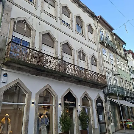Porta 80 House Μπράγκα