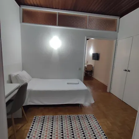 Hotell Porta 80 House