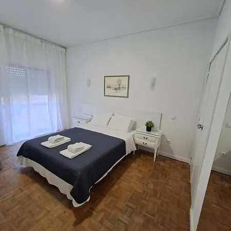 Porta 80 House * Braga