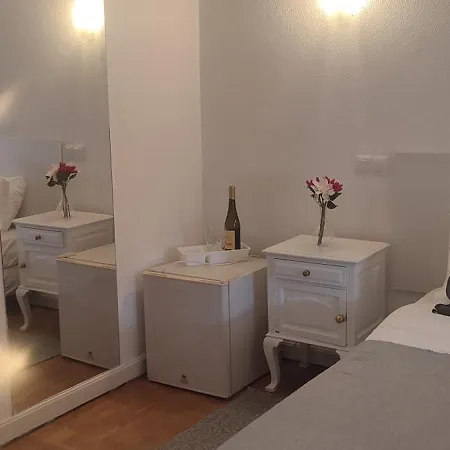 Hotell Porta 80 House
