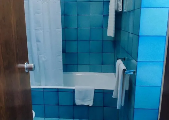 Porta 80 House * ブラガ