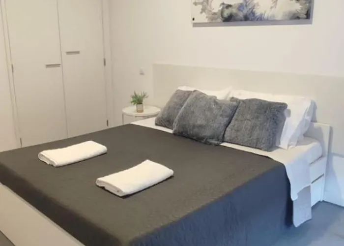 ホテル Porta 80 House ブラガ