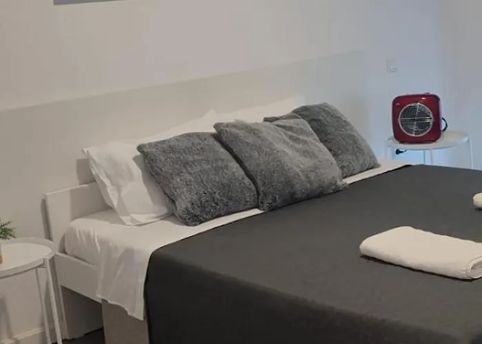 ホテル Porta 80 House